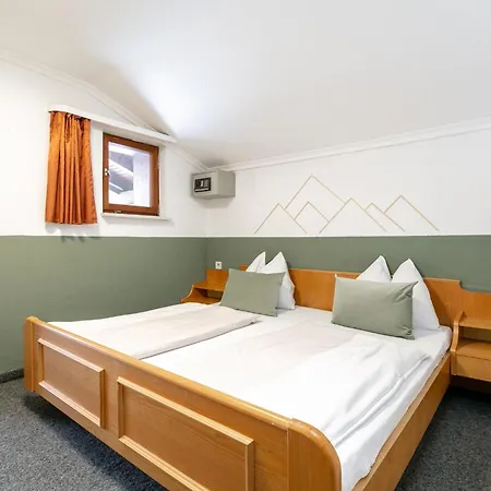 Schreder Semesterbostad *